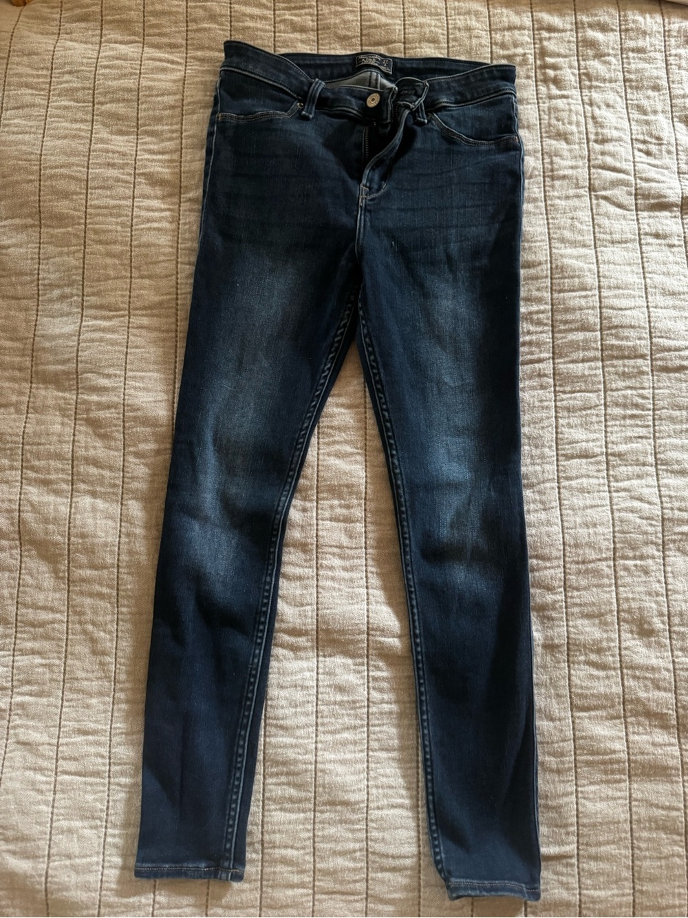 Abercrombie & Fitch Dark Indigo Mid Rise Jean Legging